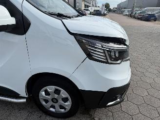 Renault Trafic 130 T30 L2H1 picture 10