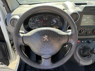Peugeot Partner 120 1.6 BlueHDi 100 L1 Première picture 16
