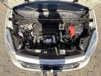 Peugeot Partner 120 1.6 BlueHDi 100 L1 Première picture 9