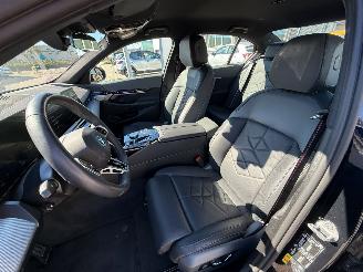 BMW 5-serie 530e picture 17