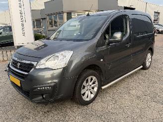 skadebil bedrijf Peugeot Partner 120 1.6 BlueHDi 100 L1 Premium Pack S&S 2018/8