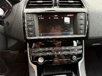 Jaguar XE 2.0 D Prestige picture 15