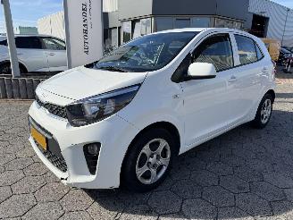 Vaurioauto  passenger cars Kia Picanto 1.0 DPi ComfortLine 5p 2023/5