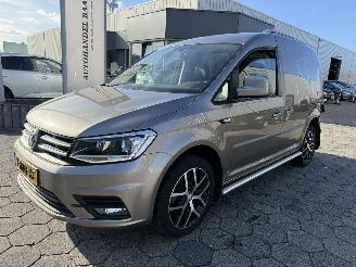 skadebil bedrijf Volkswagen Caddy 2.0 TDI L1H1 BMT Highline 2017/11