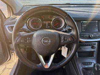 Opel Astra SPORTS TOURER 1.2 Edition picture 16