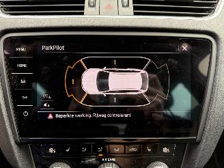 Skoda Octavia Combi 1.0 TSI Greentech Style Business picture 19