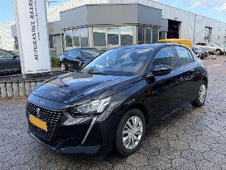 Voiture accidenté Peugeot 208 1.2 PureTech Active 2023/1