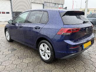 Volkswagen Golf 1.0 TSI Life picture 6