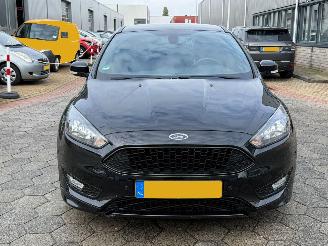 Ford Focus 1.0 ST-Line 92KW picture 2