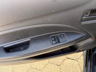 Mitsubishi Space-star 1.0 Inform picture 13