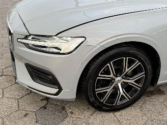Volvo V-60 2.0 B3 Essential Edition picture 8