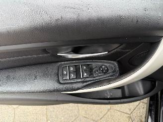 BMW 3-serie 330e Centennial High Executive picture 13