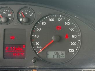 Volkswagen Transporter 2.5 TDI 340 picture 16