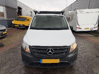 Mercedes Vito 111 CDI Lang picture 2