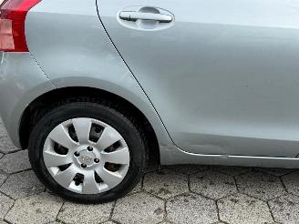 Toyota Yaris 1.3 VVTi Sol picture 12
