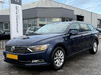 Voiture accidenté Volkswagen Passat Variant 1.6 TDI Highline AUTOMAAT 2015/12