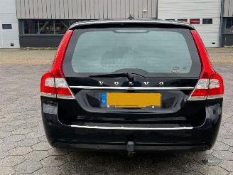 Volvo V-70 1.6 D2 Kinetic AUTOMAAT picture 5