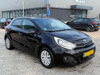 Kia Rio 1.2 CVVT Plus Pack picture 3