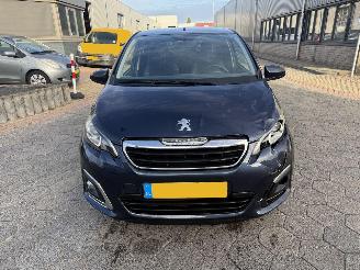 Peugeot 108 1.0 e-VTi Allure picture 2