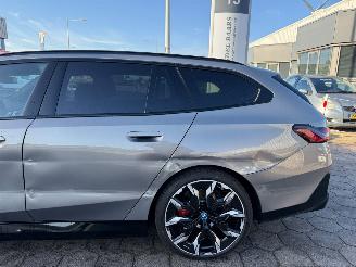 BMW i5 M Touring eDrive40 84 kWh picture 10