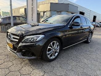 damaged passenger cars Mercedes C-klasse Estate 350 e 2015/12