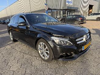 Mercedes C-klasse Estate 350 e picture 3