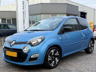 Voiture accidenté Renault Twingo 1.2 16V Dynamique 2013/10