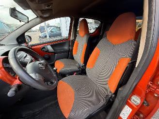 Toyota Aygo 1.0 VVT-i Dynamic Orange picture 15