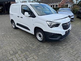 Vrakbiler auto Opel Combo 1.6 D L1H1 EDITION. 2019/7