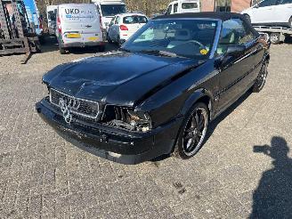 Auto incidentate Audi 90 2.8  AUTOMAAT CABRIO 44000 milles. !!! 1995/7