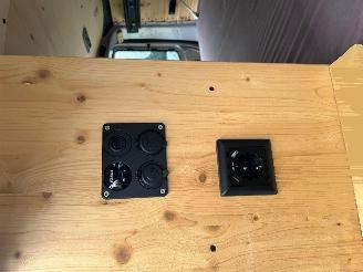 Volkswagen Transporter 2.0 TDI  CAMPER iNBOUW picture 7