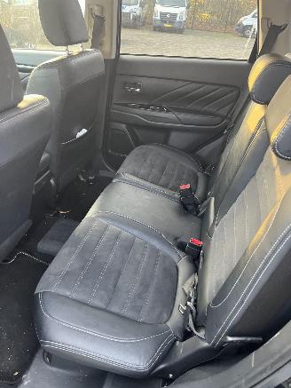 Mitsubishi Outlander 2.0 PHEV Business Edition AUTOMAAT 4x4 picture 6