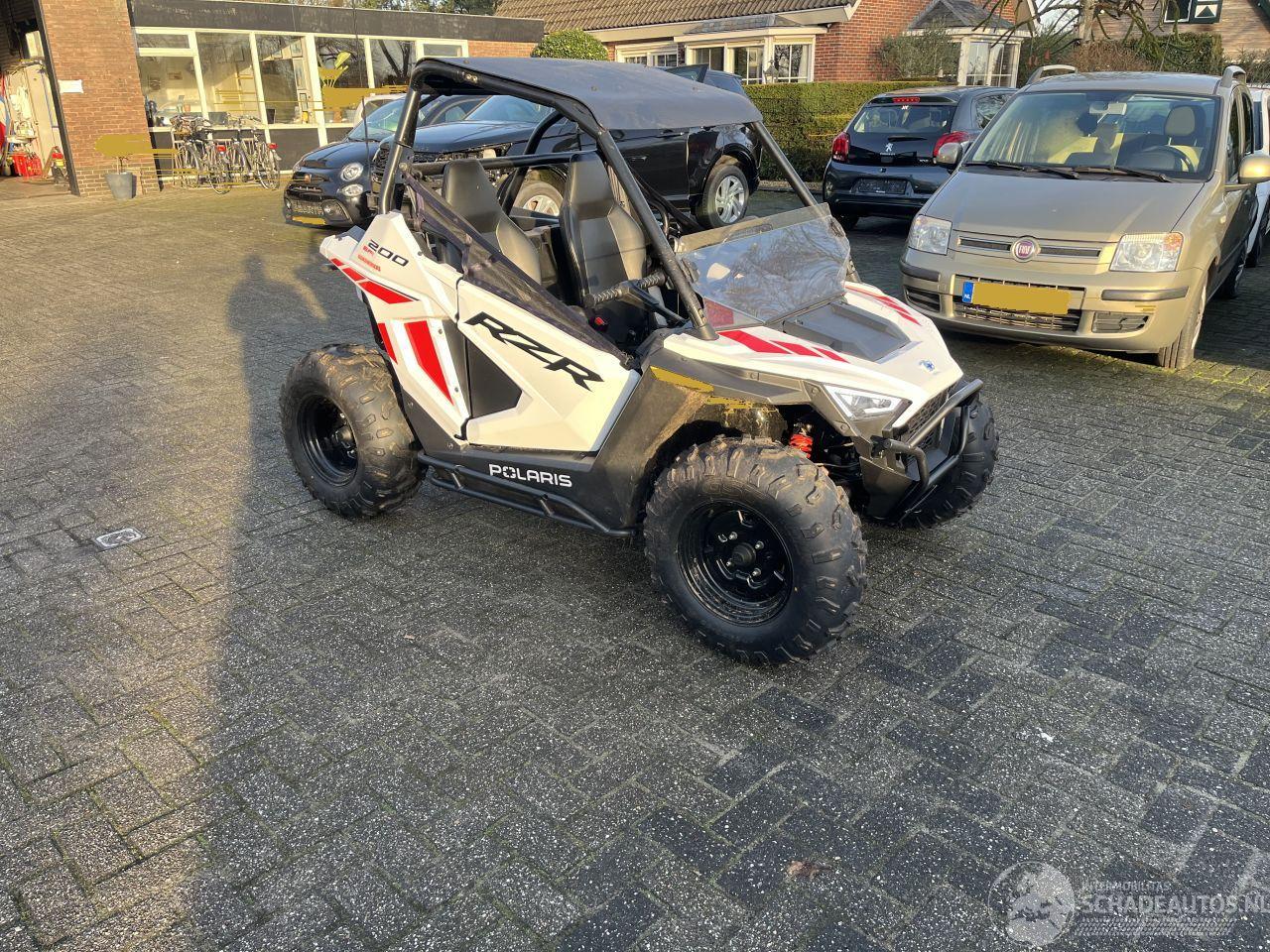 Quads  POLARIS RZR 200
