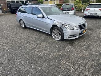 Avarii autoturisme Mercedes E-klasse 350 CDI AVANTGARDE AUTOMAAT. 2011/8