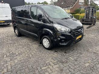 Ford Transit Custom 2.0 TDCI  L1H1 DUBBEL CABINE. picture 4
