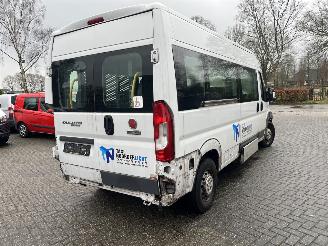 Fiat Ducato 2.3 MAXI PKW 9 PERSOONS  PLUS INVALIDE LIFT. picture 4