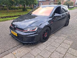 Schadeauto Volkswagen Golf 2.0 TSI GTI automaat 2015/7