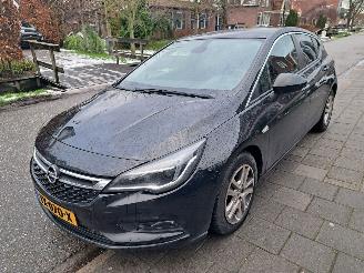 Unfallwagen Opel Astra 1.0 online edition 2018/11