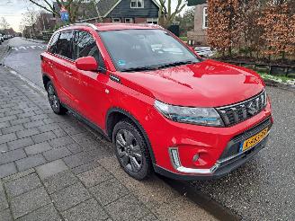Schadeauto Suzuki Vitara 1.4 booster select smart hybrid 2023/10