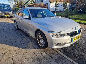 Voiture accidenté BMW 3-serie 316i automaat 2014/1