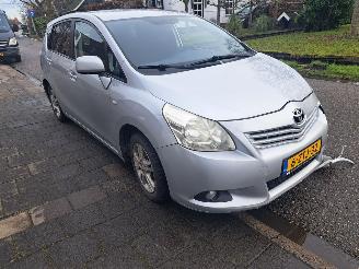 Damaged car Toyota Verso 1.6 vvti comfort 7 persoons 2010/3