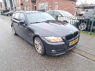 BMW 3-serie 318i business line automaat picture 2