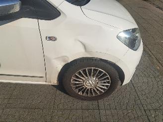 Volkswagen Up! 1.0 high up picture 4