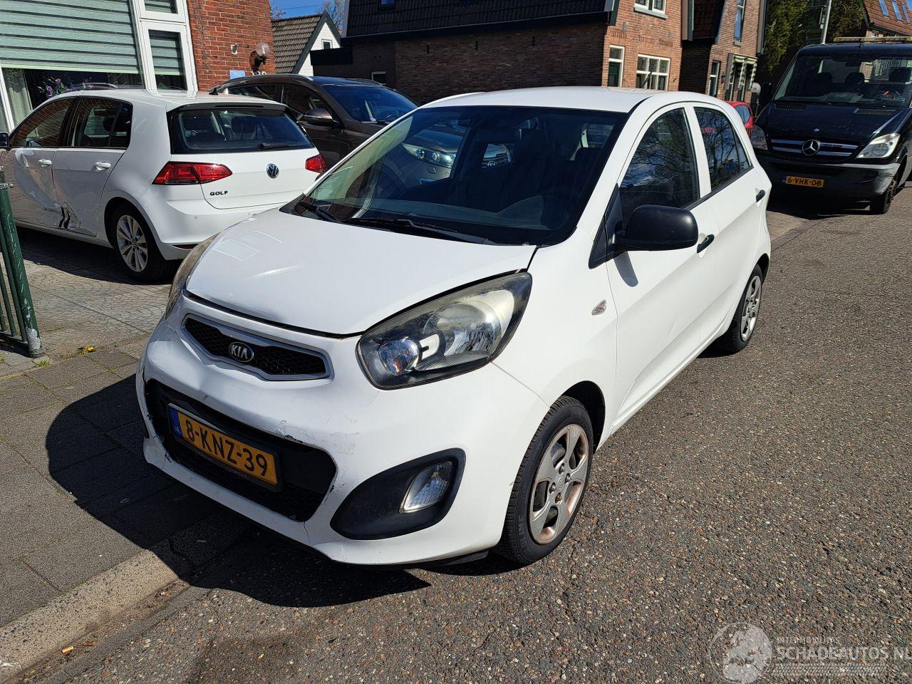 Kia Picanto 1.0i
