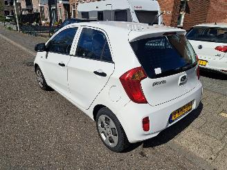 Kia Picanto 1.0i picture 5