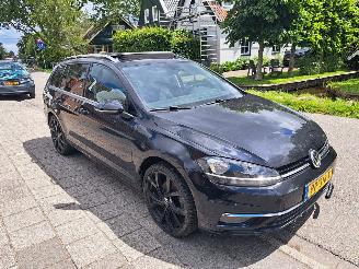 krockskadad bil auto Volkswagen Golf 1.0 tsi automaat 2017/8
