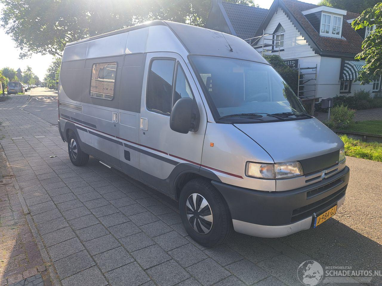 Peugeot Boxer 320LH 2.5D