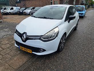 Avarii autoturisme Renault Clio 0.9 tce 2014/3