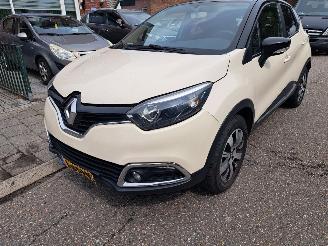Auto incidentate Renault Captur 0.9 tce dynemique 2016/2