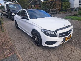 krockskadad bil auto Mercedes C-klasse C300 4-Matic automaat pannodak 2016/6